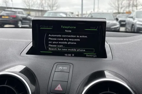 GF18ULE Audi A1 Black Edition Nav 1.4 TFSI  125 PS S tronic Thumbnail #31