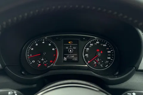 GF18ULE Audi A1 Black Edition Nav 1.4 TFSI  125 PS S tronic Thumbnail #38