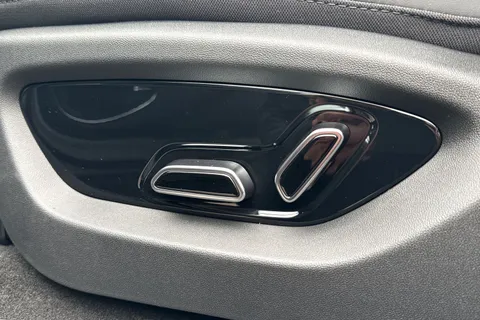 LC75MXG BYD Sealion 7 82.5kWh Comfort Auto 5dr Thumbnail #30