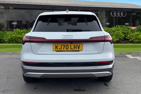 4 of 50 for Audi e-tron Technik 50 quattro 230,00 kW