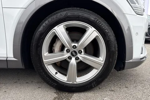 10 of 50 for Audi e-tron Technik 50 quattro 230,00 kW