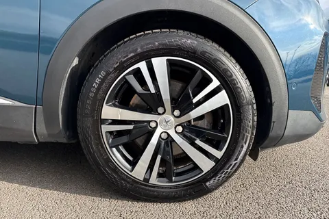 OV22FMP PEUGEOT 3008 1.6 13.2kWh GT e-EAT Euro 6 (s/s) 5dr Thumbnail #10