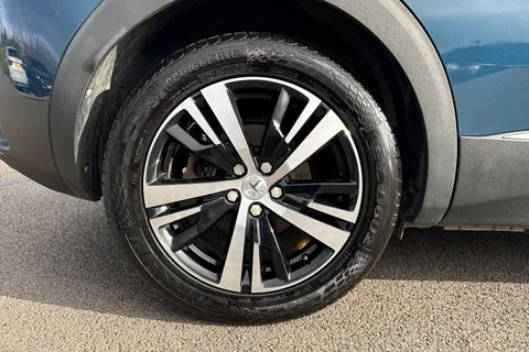 OV22FMP PEUGEOT 3008 1.6 13.2kWh GT e-EAT Euro 6 (s/s) 5dr Thumbnail #11