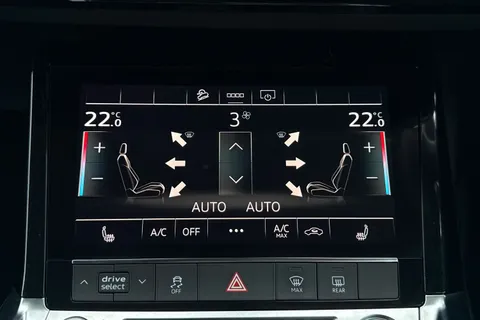 22 of 50 for Audi e-tron Technik 50 quattro 230,00 kW