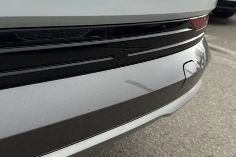 29 of 50 for Audi e-tron Technik 50 quattro 230,00 kW