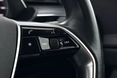 36 of 50 for Audi e-tron Technik 50 quattro 230,00 kW