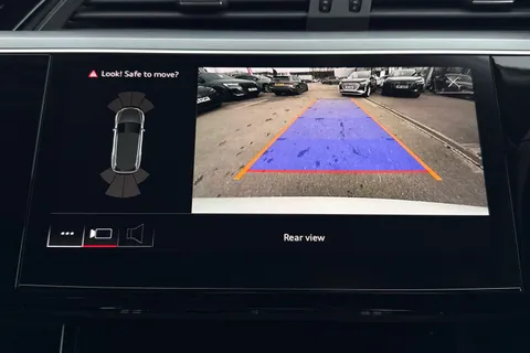 39 of 50 for Audi e-tron Technik 50 quattro 230,00 kW