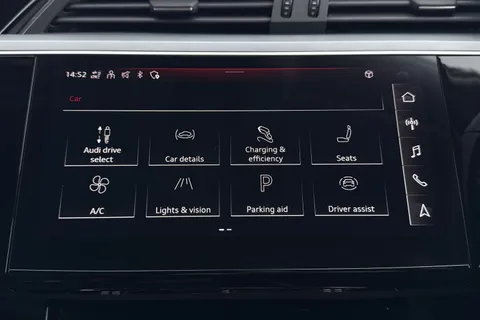 41 of 50 for Audi e-tron Technik 50 quattro 230,00 kW