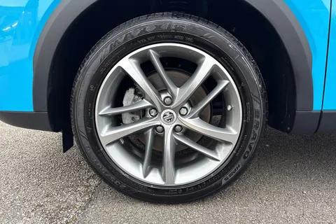 EN72LGA MG Mg Hs 1.5 T-GDI Exclusive DCT Euro 6 (s/s) 5dr Thumbnail #13