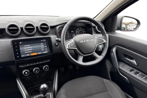 DA23WDE Dacia Duster 1.3 TCe Journey Euro 6 (s/s) 5dr Thumbnail #14