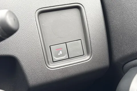 DA23WDE Dacia Duster 1.3 TCe Journey Euro 6 (s/s) 5dr Thumbnail #44