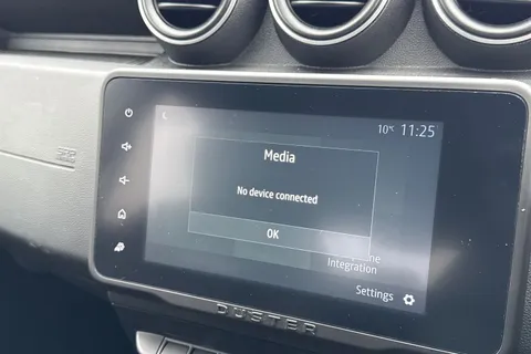 DA23WDE Dacia Duster 1.3 TCe Journey Euro 6 (s/s) 5dr Thumbnail #48