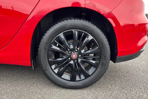 PK69GKF FIAT Tipo 1.4 MPI Easy Euro 6 5dr Thumbnail #25