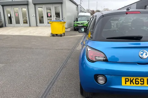 PK69NLG Vauxhall Adam 1.2i ENERGISED Euro 6 3dr Thumbnail #32