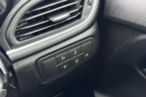 PK69GKF FIAT Tipo 1.4 MPI Easy Euro 6 5dr Thumbnail #40