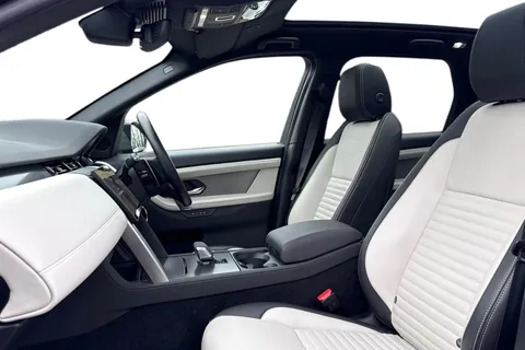 KM74OSZ Land Rover Discovery Sport 2.0 D200 Dynamic HSE 5dr Thumbnail #4