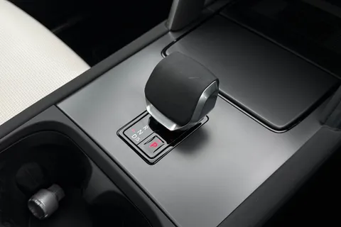 KM74OSZ Land Rover Discovery Sport 2.0 D200 Dynamic HSE 5dr Thumbnail #15