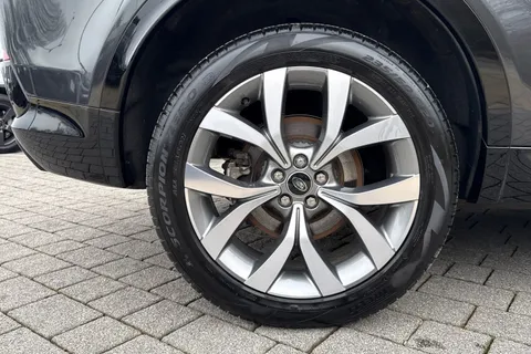 KM74OSZ Land Rover Discovery Sport 2.0 D200 Dynamic HSE 5dr Thumbnail #37