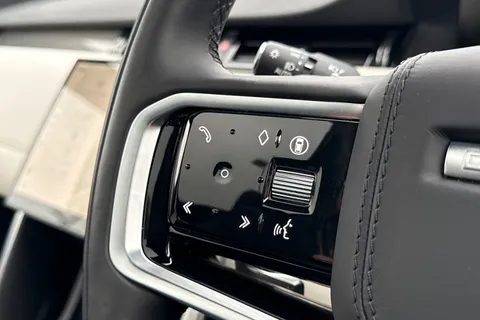 KM74OSZ Land Rover Discovery Sport 2.0 D200 Dynamic HSE 5dr Thumbnail #47