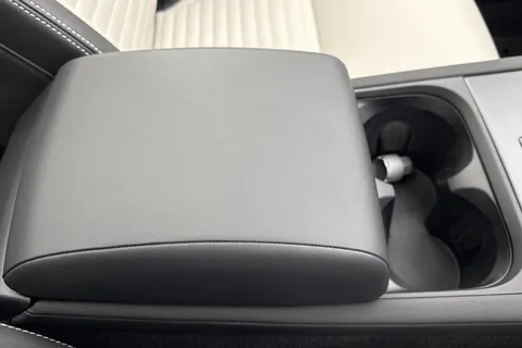 KM74OSZ Land Rover Discovery Sport 2.0 D200 Dynamic HSE 5dr Thumbnail #51