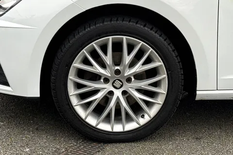 15 of 50 for SEAT Leon 1.5 TSI EVO SE Dynamic Euro 6 (s/s) 5dr