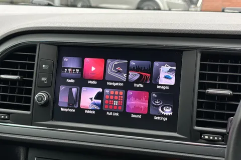 20 of 50 for SEAT Leon 1.5 TSI EVO SE Dynamic Euro 6 (s/s) 5dr