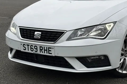 25 of 50 for SEAT Leon 1.5 TSI EVO SE Dynamic Euro 6 (s/s) 5dr