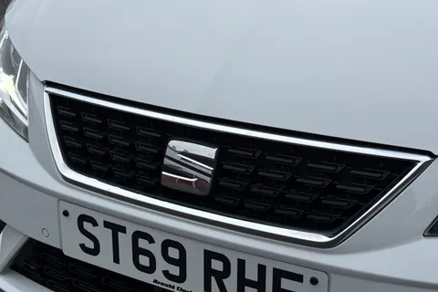 28 of 50 for SEAT Leon 1.5 TSI EVO SE Dynamic Euro 6 (s/s) 5dr