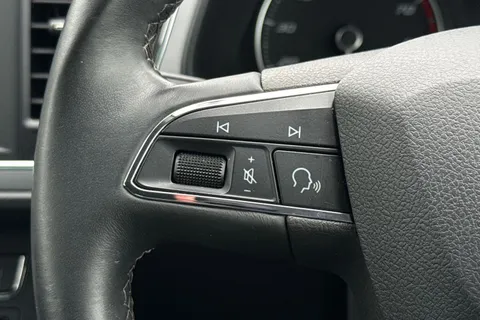 35 of 50 for SEAT Leon 1.5 TSI EVO SE Dynamic Euro 6 (s/s) 5dr