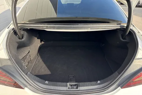 DK18JYC Mercedes-Benz Cla Class 2.0 CLA45 AMG Coupe SpdS DCT 4MATIC Euro 6 (s/s) 4dr Thumbnail #8