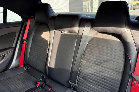 DK18JYC Mercedes-Benz Cla Class 2.0 CLA45 AMG Coupe SpdS DCT 4MATIC Euro 6 (s/s) 4dr Thumbnail #20