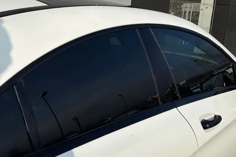 DK18JYC Mercedes-Benz Cla Class 2.0 CLA45 AMG Coupe SpdS DCT 4MATIC Euro 6 (s/s) 4dr Thumbnail #28