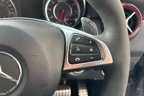 DK18JYC Mercedes-Benz Cla Class 2.0 CLA45 AMG Coupe SpdS DCT 4MATIC Euro 6 (s/s) 4dr Thumbnail #54