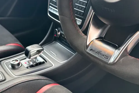 DK18JYC Mercedes-Benz Cla Class 2.0 CLA45 AMG Coupe SpdS DCT 4MATIC Euro 6 (s/s) 4dr Thumbnail #57