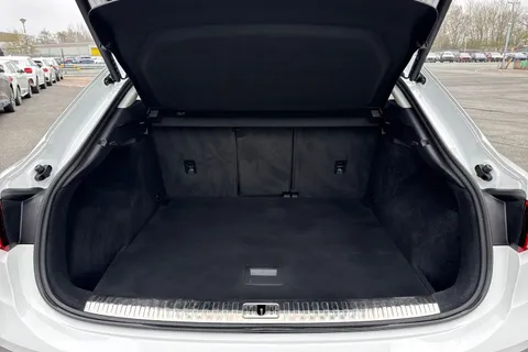 PJ73YNB Audi Q3 Sport 35 TFSI 150 PS 6-speed Thumbnail #7