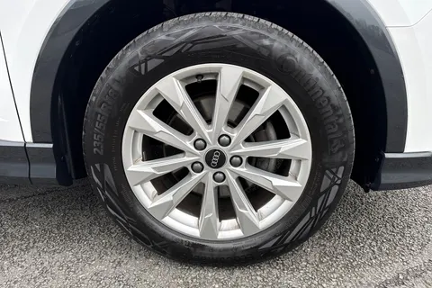 PJ73YNB Audi Q3 Sport 35 TFSI 150 PS 6-speed Thumbnail #10