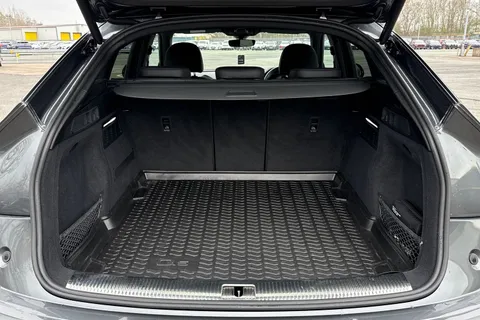 PG23LFU Audi Q5 S line 40 TDI quattro 204 PS S tronic Thumbnail #7