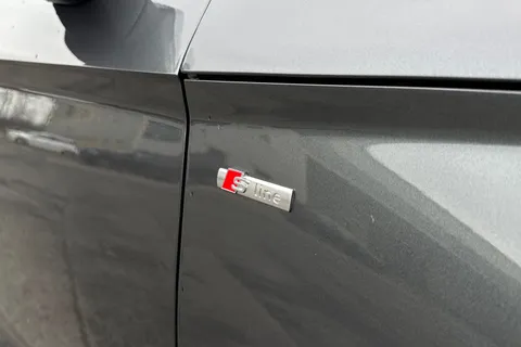 PG23LFU Audi Q5 S line 40 TDI quattro 204 PS S tronic Thumbnail #32