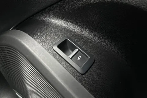 PG23LFU Audi Q5 S line 40 TDI quattro 204 PS S tronic Thumbnail #49