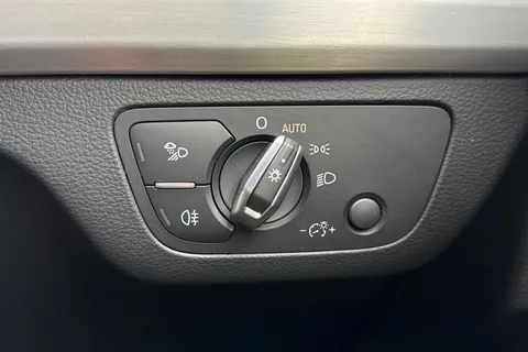 PG23LFU Audi Q5 S line 40 TDI quattro 204 PS S tronic Thumbnail #50