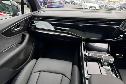  Audi Q7 3.0 TDI V6 Black Edition SUV 5dr Diesel Tiptronic quattro Euro 6 (s/s) (231 ps) Thumbnail #19