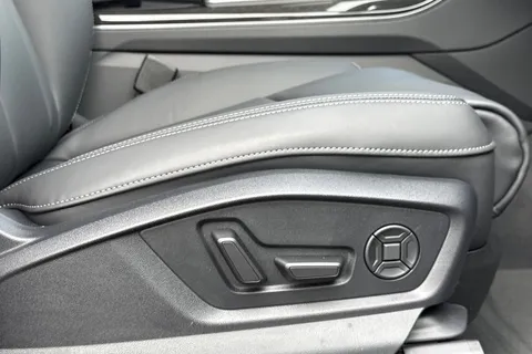  Audi Q7 3.0 TDI V6 Black Edition SUV 5dr Diesel Tiptronic quattro Euro 6 (s/s) (231 ps) Thumbnail #42