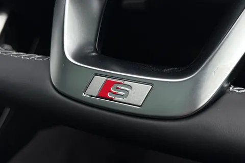  Audi Q7 3.0 TDI V6 Black Edition SUV 5dr Diesel Tiptronic quattro Euro 6 (s/s) (231 ps) Thumbnail #47