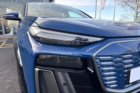  Audi Q6 E-Tron 83kWh S line Sportback Auto 5dr Thumbnail #8