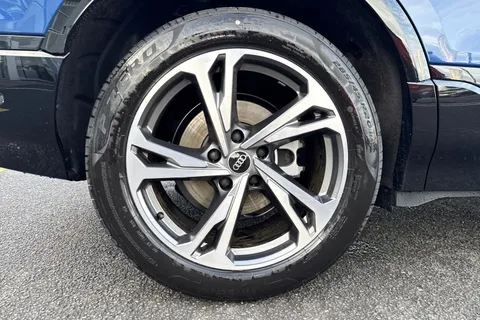  Audi Q6 E-Tron 83kWh S line Sportback Auto 5dr Thumbnail #11