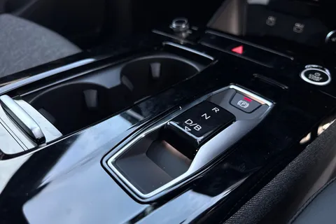  Audi Q6 E-Tron 83kWh S line Sportback Auto 5dr Thumbnail #22