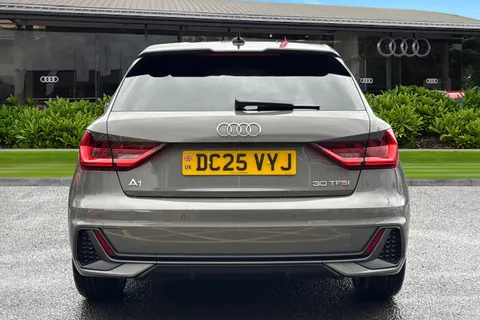 DC25VYJ Audi A1 S line 30 TFSI 116 PS S tronic Thumbnail #5