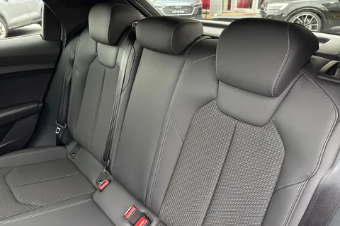 DC25VYJ Audi A1 S line 30 TFSI 116 PS S tronic Thumbnail #20