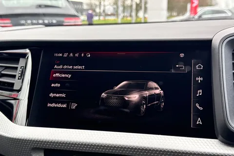 DC25VYJ Audi A1 S line 30 TFSI 116 PS S tronic Thumbnail #52