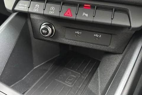 DC25VYJ Audi A1 S line 30 TFSI 116 PS S tronic Thumbnail #55